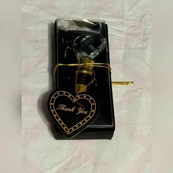 Wine Bottle Topper Stopper Crystal Heart - Picture 1 of 4
